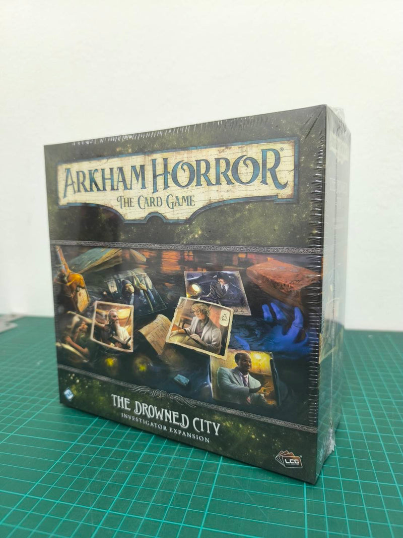 Load image into Gallery viewer, ARKHAM HORROR LCG: THE DROWNED CITY INVESTIGATOR EXPANSION EN